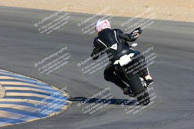 media/Jan-08-2022-SoCal Trackdays (Sat) [[1ec2777125]]/Turn 10 Backside (930am)/